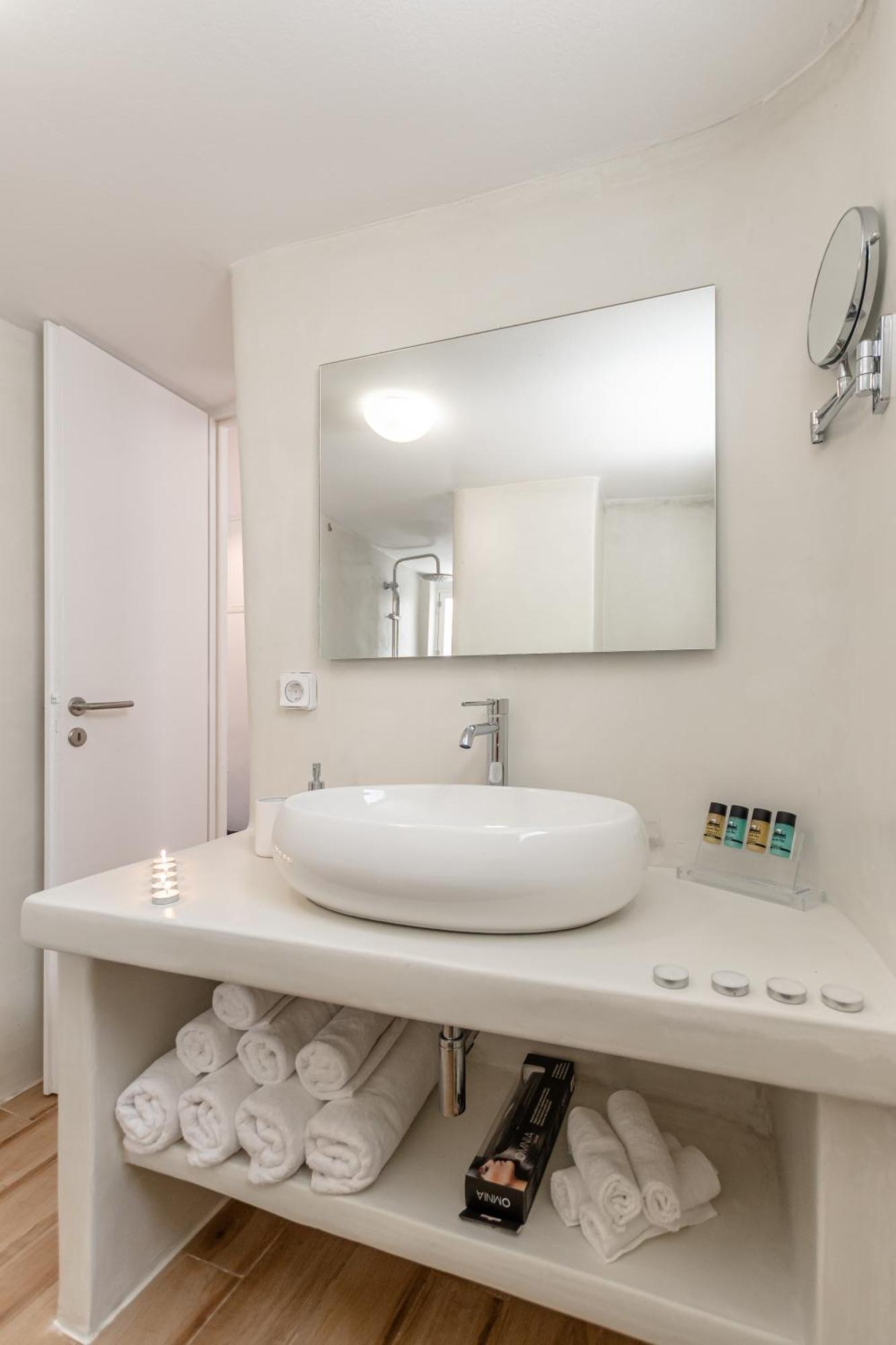Venetian Suites III Naxos City Εξωτερικό φωτογραφία